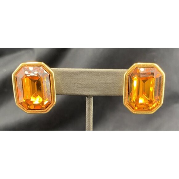 Napier Earrings Amber Glass Faceted Gold Tone Adjustable Clip 1" Dynasty Vtg - Picture 1 of 8